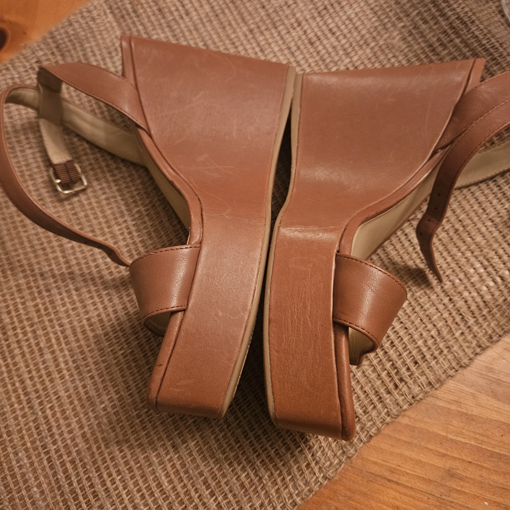 ANTONIO MELANI Tan Leather Platform Heels - Picture 3 of 5